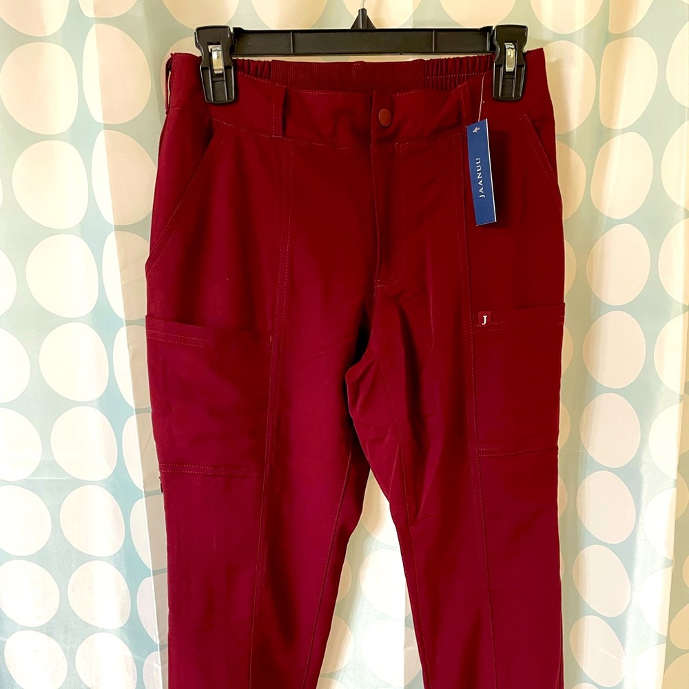 Jaanuu x small 11 pocket cargo scrub pant